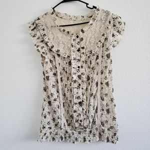 Floral Sleeveless Blouse with Lace Detail